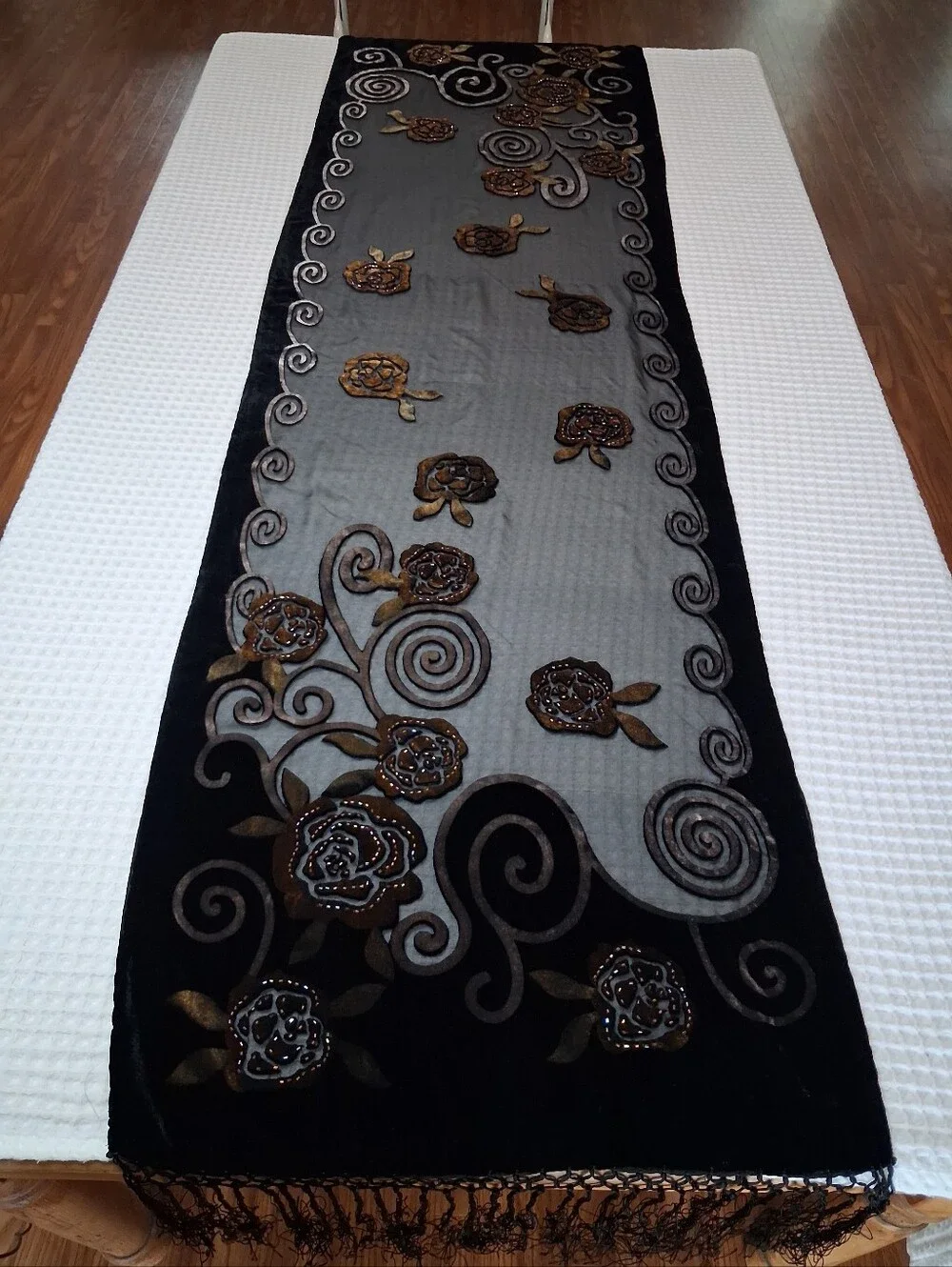 Unbranded Velvet Burnout Scarf/Shawl w/Beaded Rose Motif and Delicate Fringe